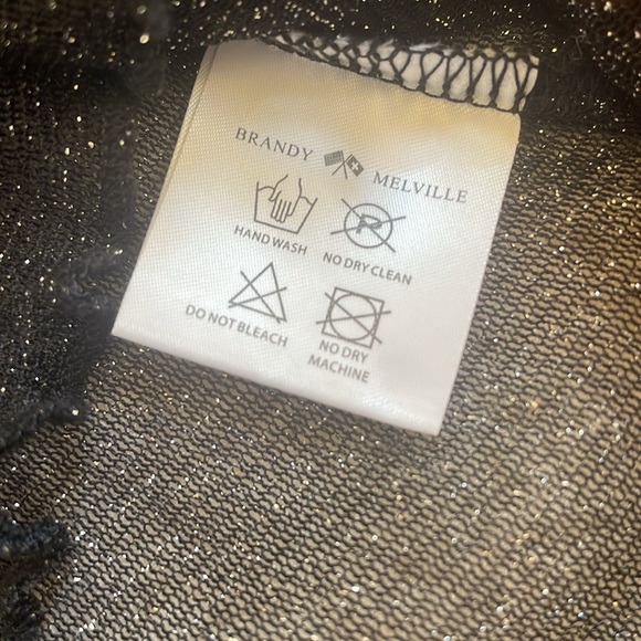 Long sleeve sheer top - Picture 4 of 5